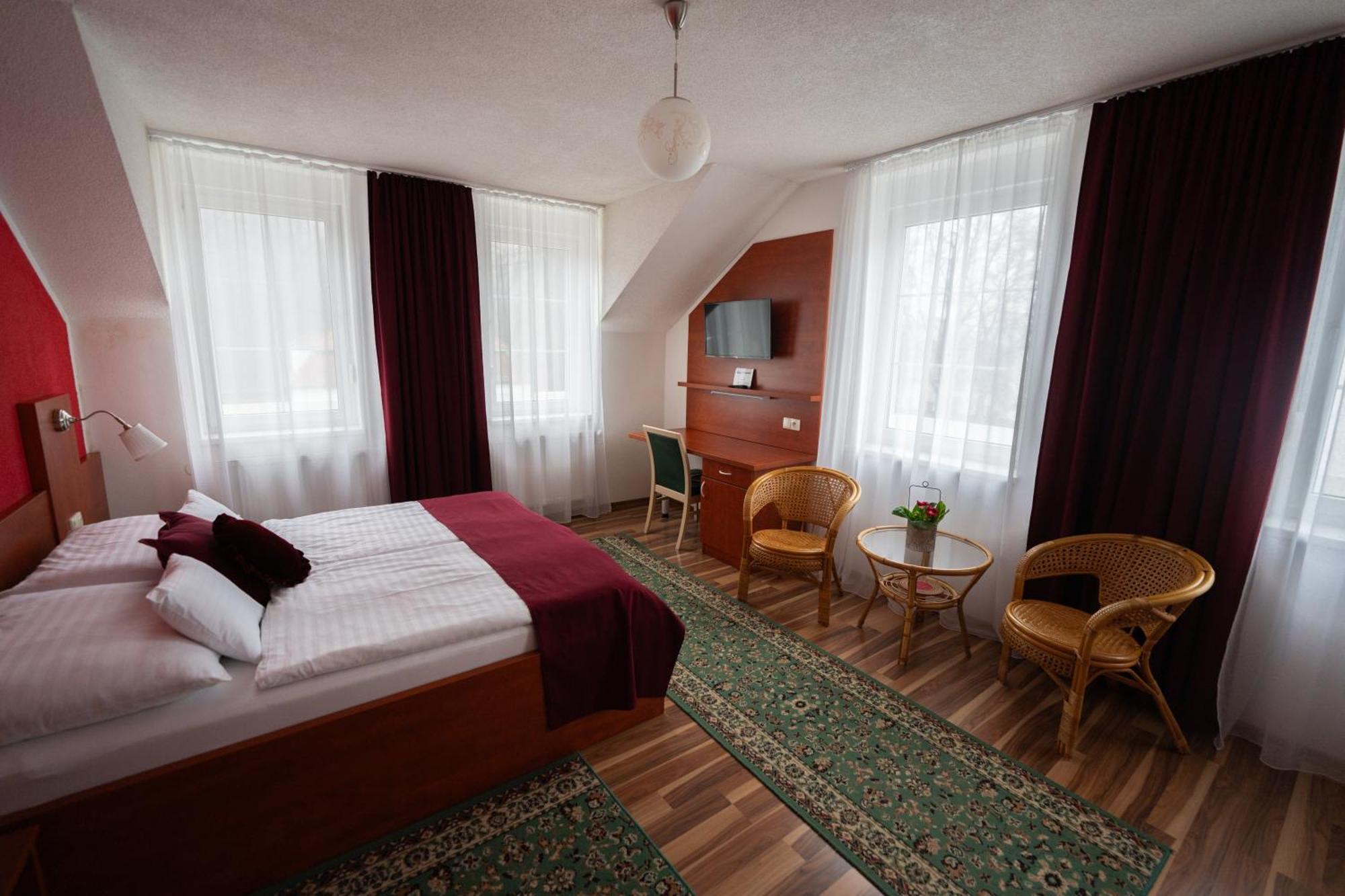 Hotel Na Pekárně Sušice Exterior foto